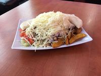 Gyros tál fűszeres burgonyával